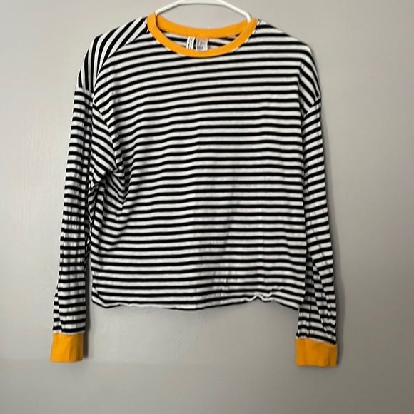 H&M Tops - Divided H&M. Black & white cropped cotton shirt with mustard collar and sleeves.